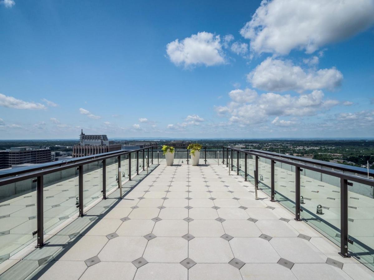 Bluebird Suites At Reston Town Center Extérieur photo