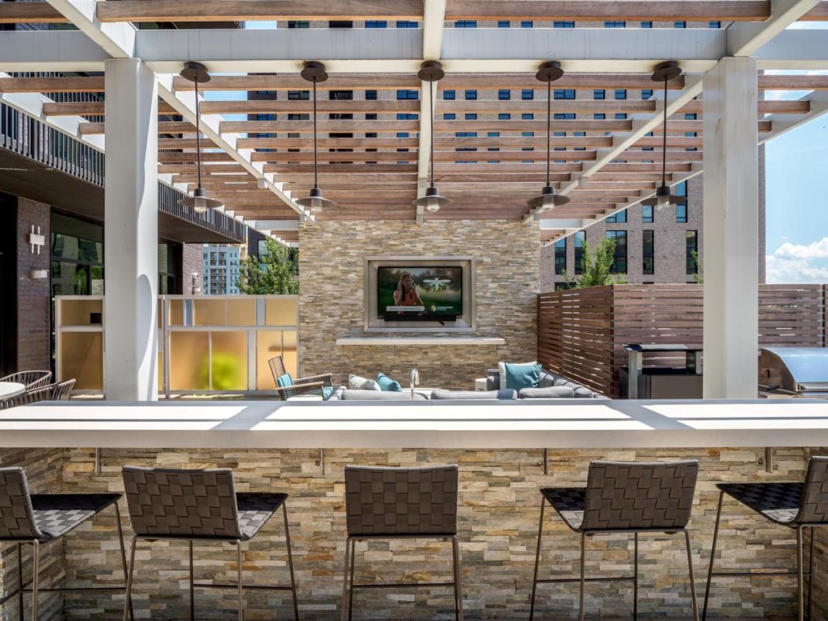 Bluebird Suites At Reston Town Center Extérieur photo